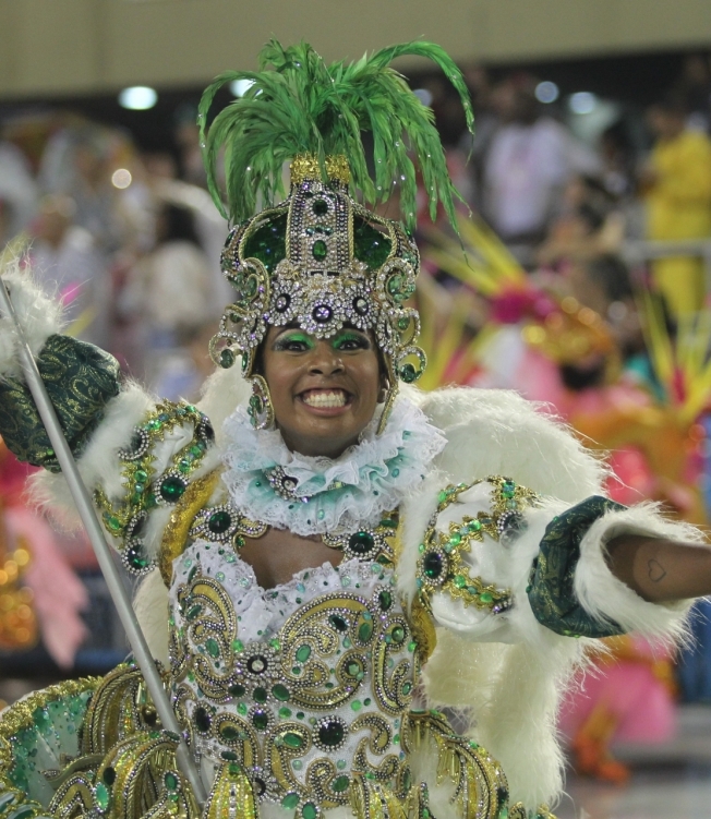 Fotos Confira O Desfile De Carnaval Da Unidos De Padre Miguel O Dia