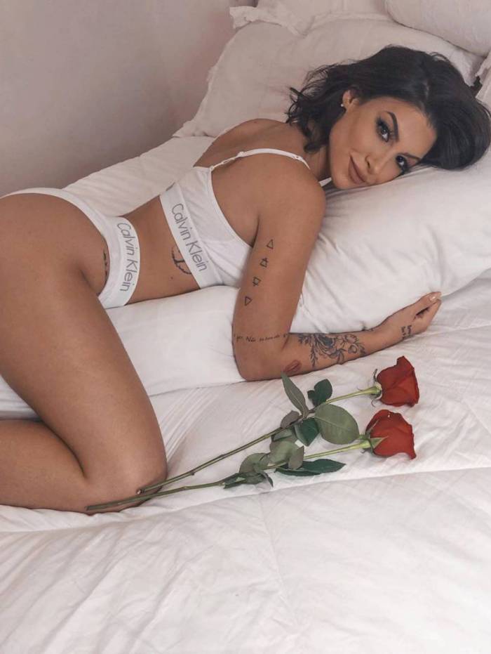 Bianca Andrade posa de lingerie e leva fãs à loucura na internet MH