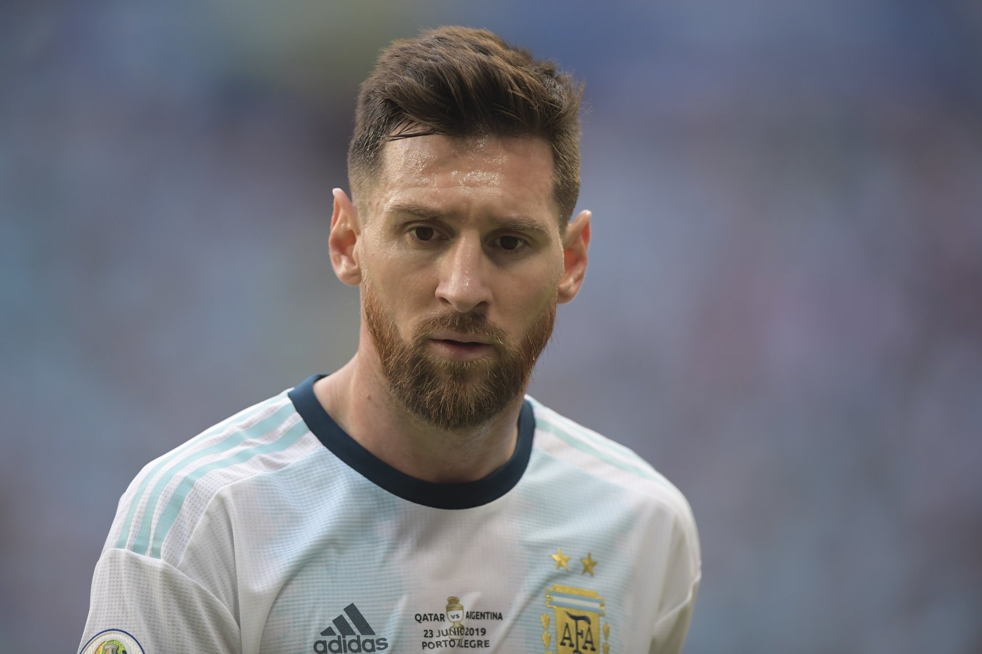 Pistolou! Messi discute feio com Marcelo Moreno e comissão técnica da  Bolívia após partida; confira!
