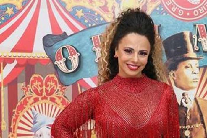 Viviane Araújo recebe rainhas de outras escolas na Quadra da Acadêmicos do Salgueiro para lançamento de CD com sambas enredo