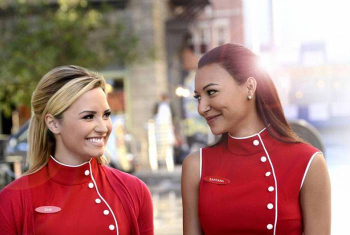 Demi Lovato fez par romântico com Naya Rivera durante participação especial em 'Glee'