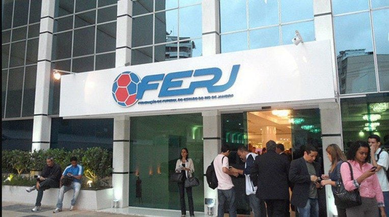 FERJ confirma que analisa possibilidade de mudar local da final do