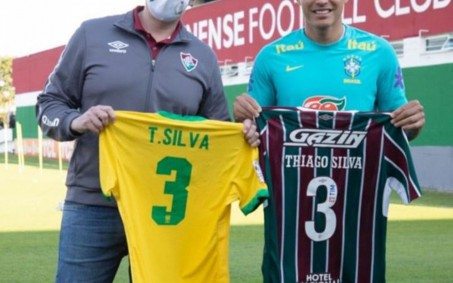 Fluminense arrecada R$ 47.886 no leilão das camisas com números nas cores  do arco-íris — Fluminense Football Club