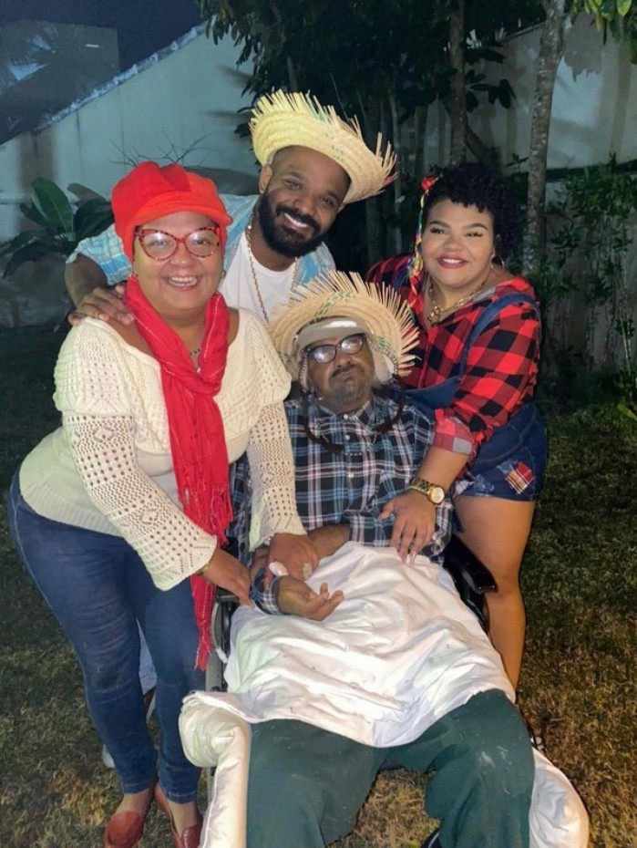 Babi Cruz, Arlindinho, Arlindo Cruz e Flora Cruz 

