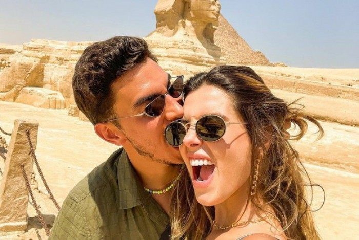 Giovanna Lancellotti e Gabriel David assumem namoro e recebem vários comentários de famosos