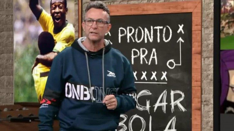Ao vivo, Neto liga para repórter da Globo e dá 'bronca': 'Sai do WhatsApp'  - Lance!