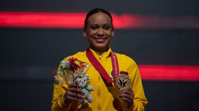 Rebeca Andrade conquista prata no Mundial de Ginástica Artística