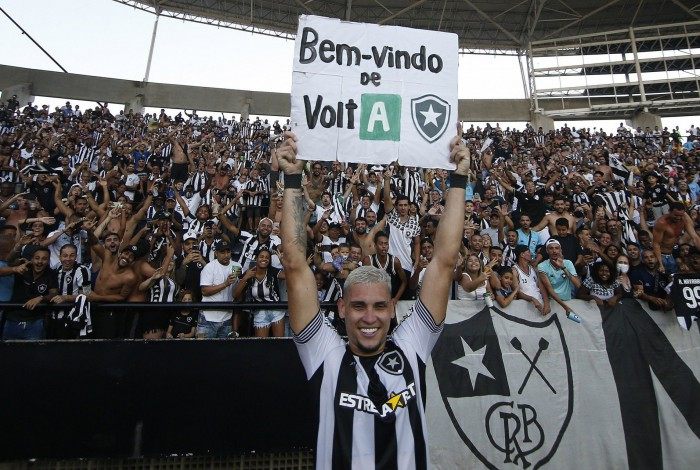 Botafogo conquistou acesso para a Série A com vitória sobre o Operário