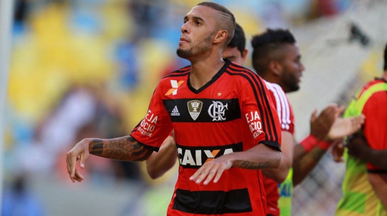 Ex-BBB é anunciado como novo jogador do Flamengo