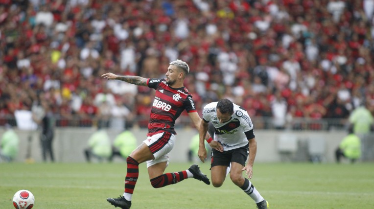 Globo não exibirá jogos do Flamengo no Carioca