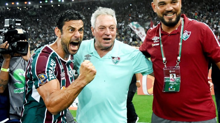 Fluminense e Flamengo jogam no Maracanã pelo título do Carioca