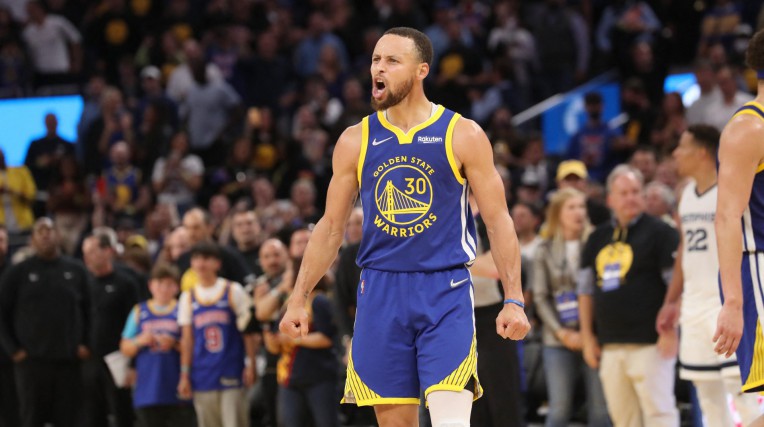 Stephen Curry completa graduação em Sociologia depois de 13 anos na NBA, nba