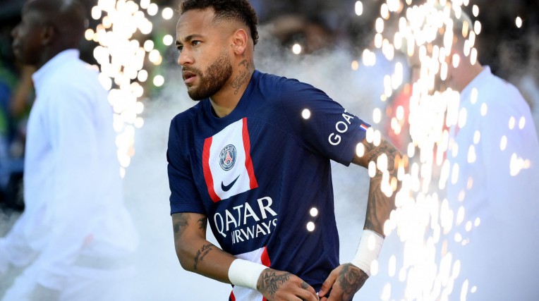 Neymar fora do PSG? Jornal afirma que clube não conta mais com o jogador