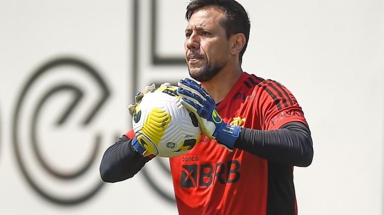 OPINIÃO: É O MELHOR GOLEIRO DO BRASIL, DIEGO ALVES!!!