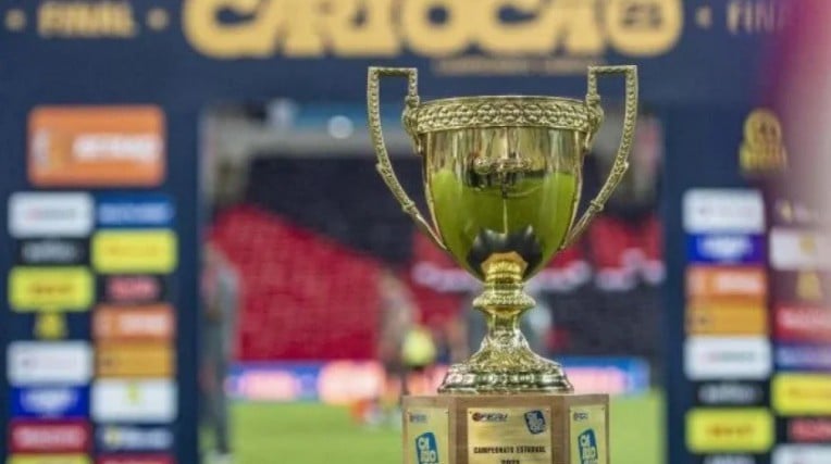 Nas madrugadas da Rússia, Campeonato Carioca vira atração na TV