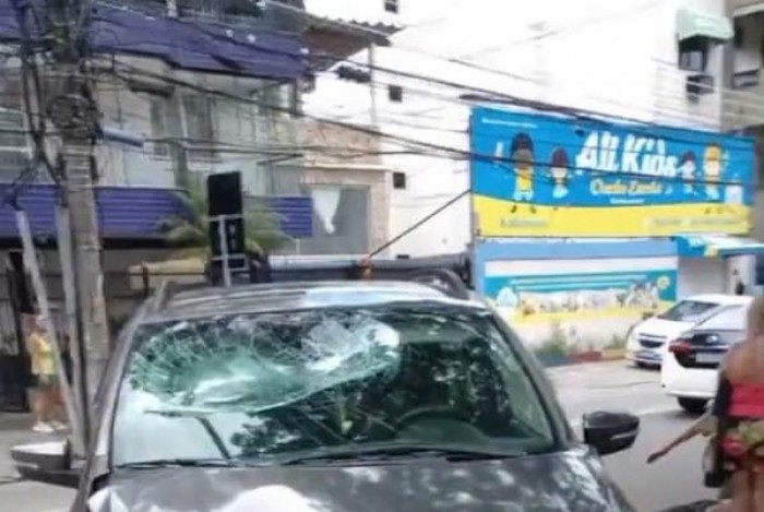 Apresentador do Globo Esporte, Léo Batista, sofre acidente de