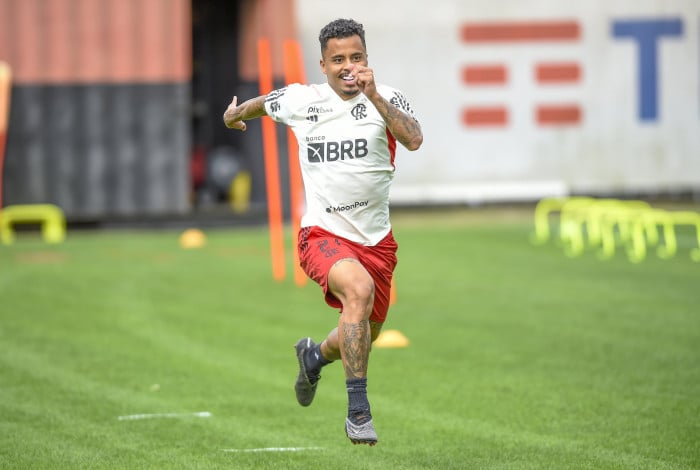 Após Primeiro Encontro Com A Torcida Do Flamengo No Maracanã Allan Se Declara ‘sensação Que 4570